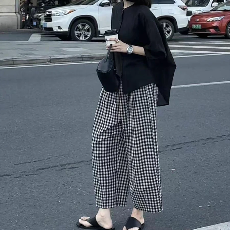 网红休闲套装女2025年夏季新款纯色宽松显瘦减龄衬衫+格子阔腿裤