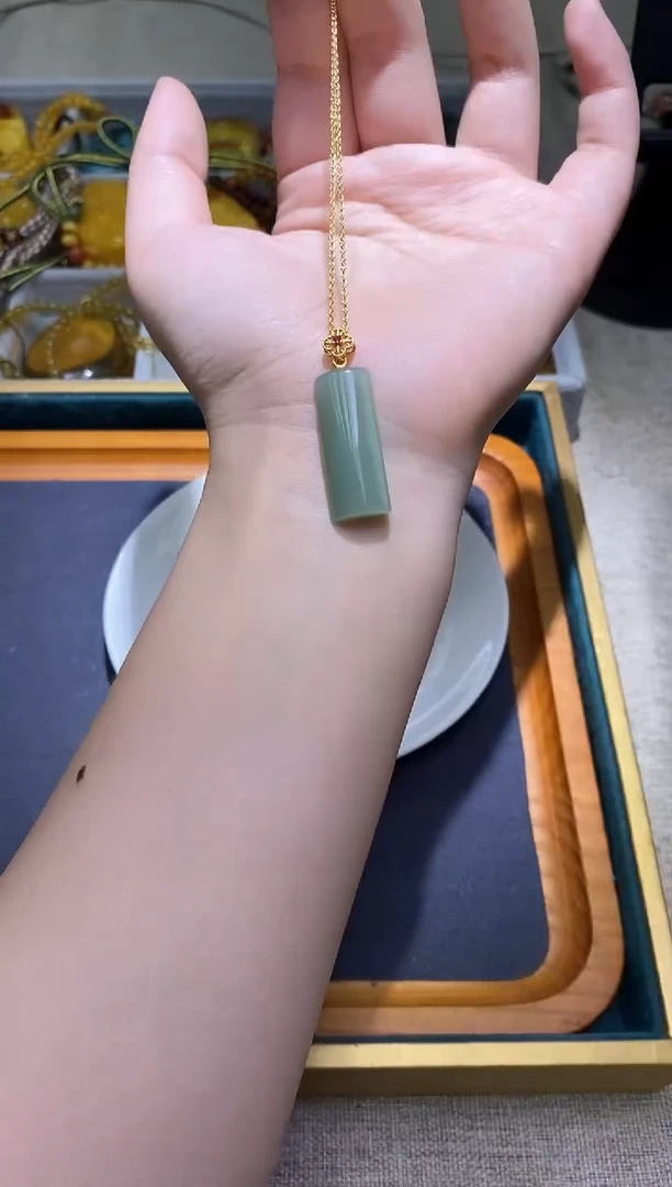 颈饰未镶嵌和田玉多样性发一538