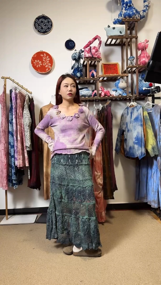 针织上衣 紫草加铁锈染色