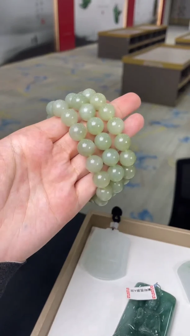 【闪购商品】和田玉手串未镶嵌-07HDJT0135440多样性发其一