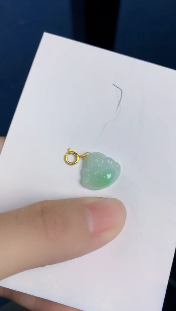 翡翠未镶嵌颈饰天然翡翠缅甸A货