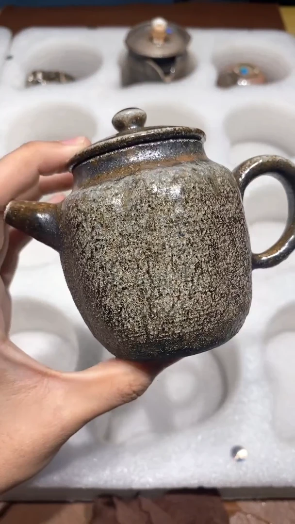 奢瓷/瑞寅柴烧茶器（壶）563