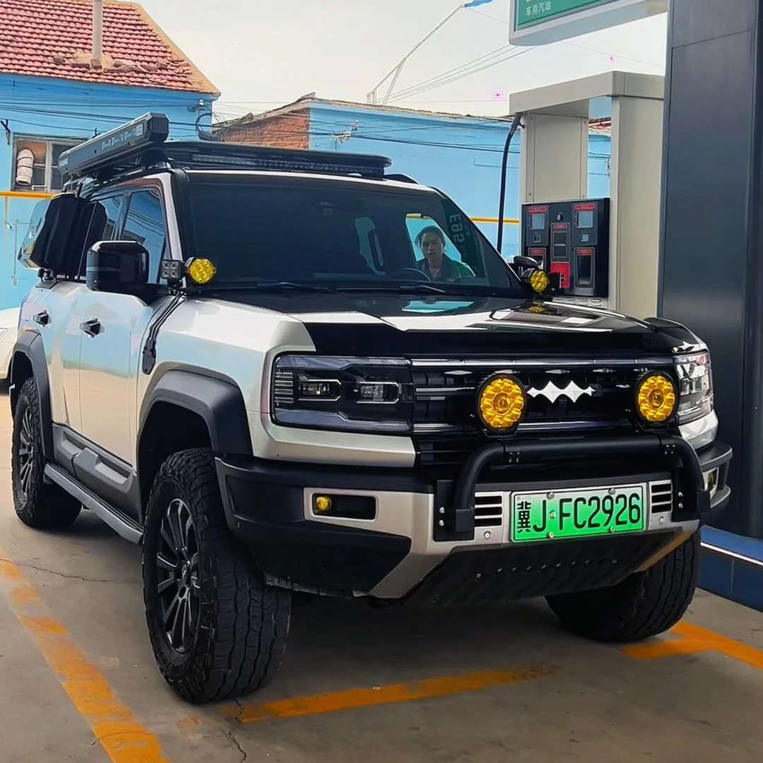 适用方程豹5牛栏杠改装前保险杠灯架射灯探照灯护杠越野改装配件