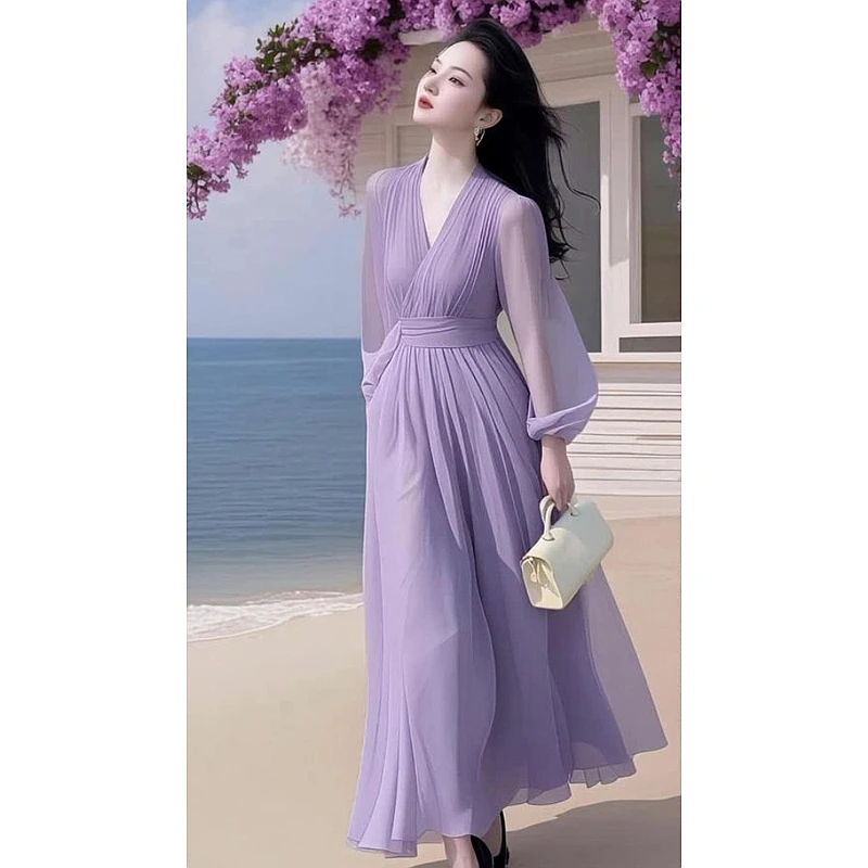 2025春夏季新款茶歇法式长袖雪纺连衣裙海边气质度假风沙滩长裙子