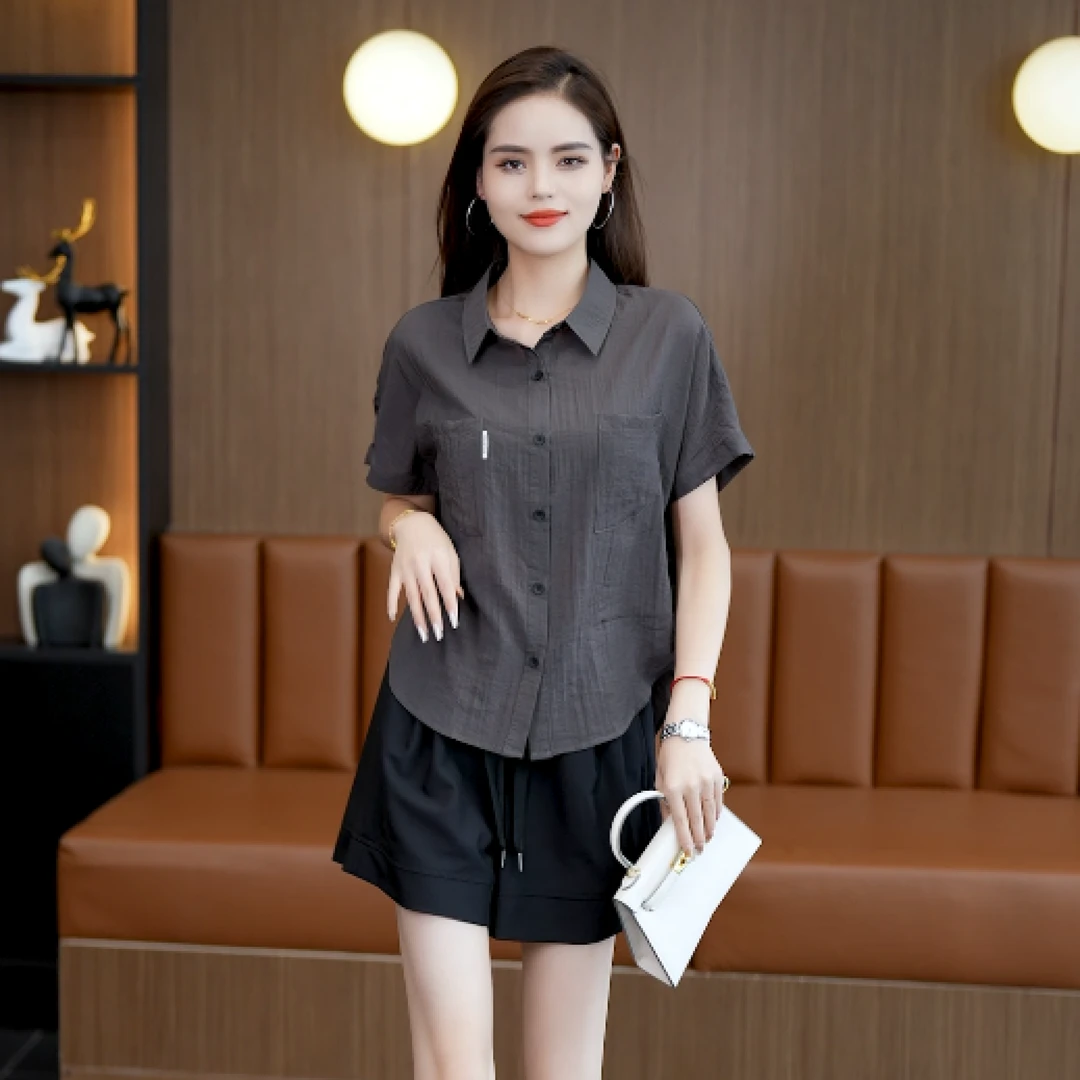 2025夏季冰凉丝薄款女士短袖衬衣百搭设计感休闲衬衫洋气高贵上衣