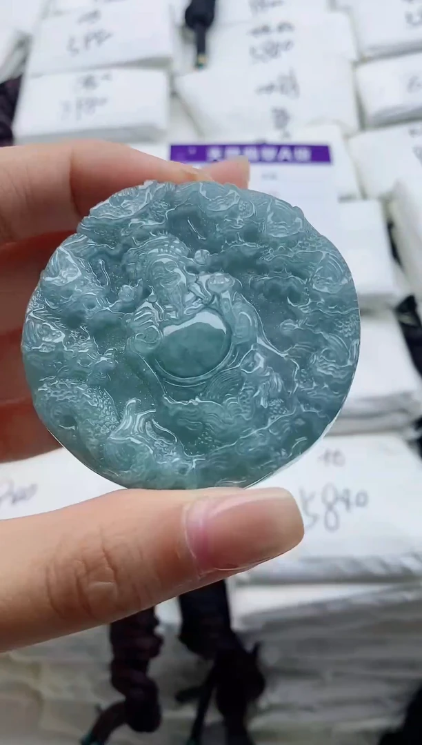 颈饰未镶嵌翡翠8