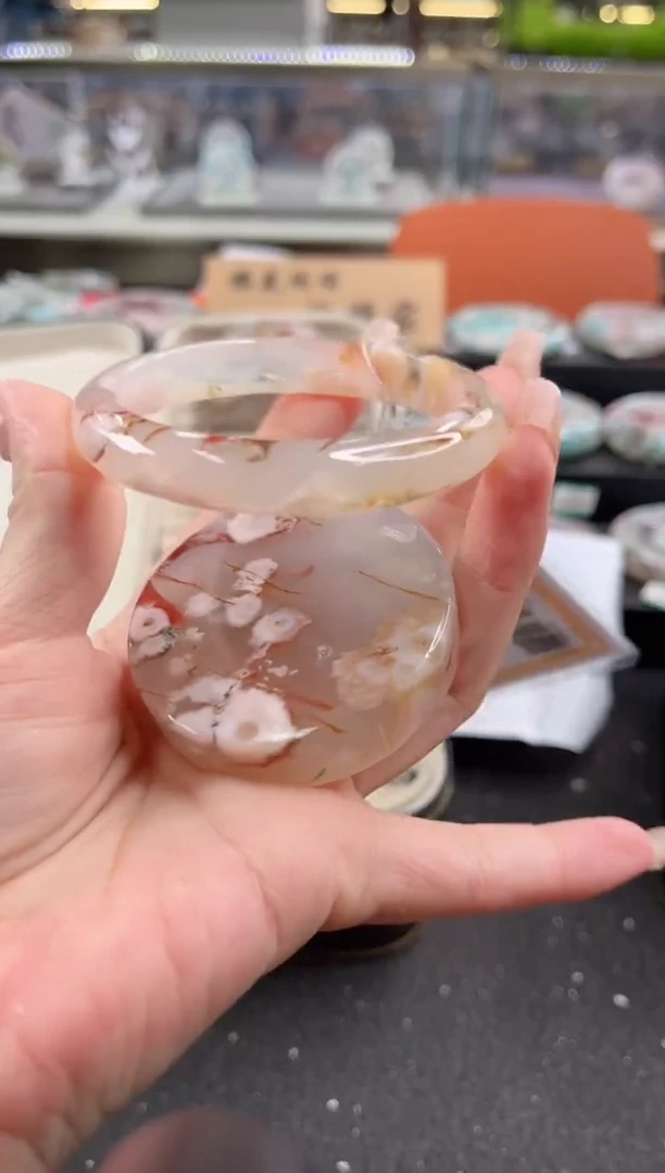 未镶嵌手镯石英质玉55圈口（赠品镯心）6918339