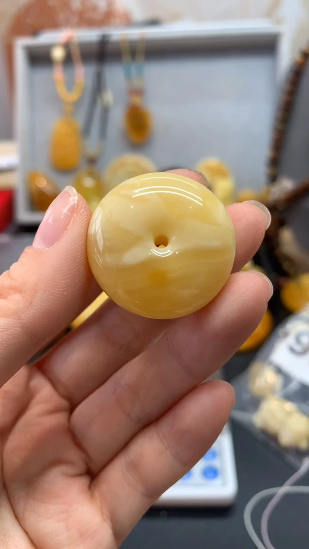 【闪购商品】琥珀珠宝奇石未镶嵌79