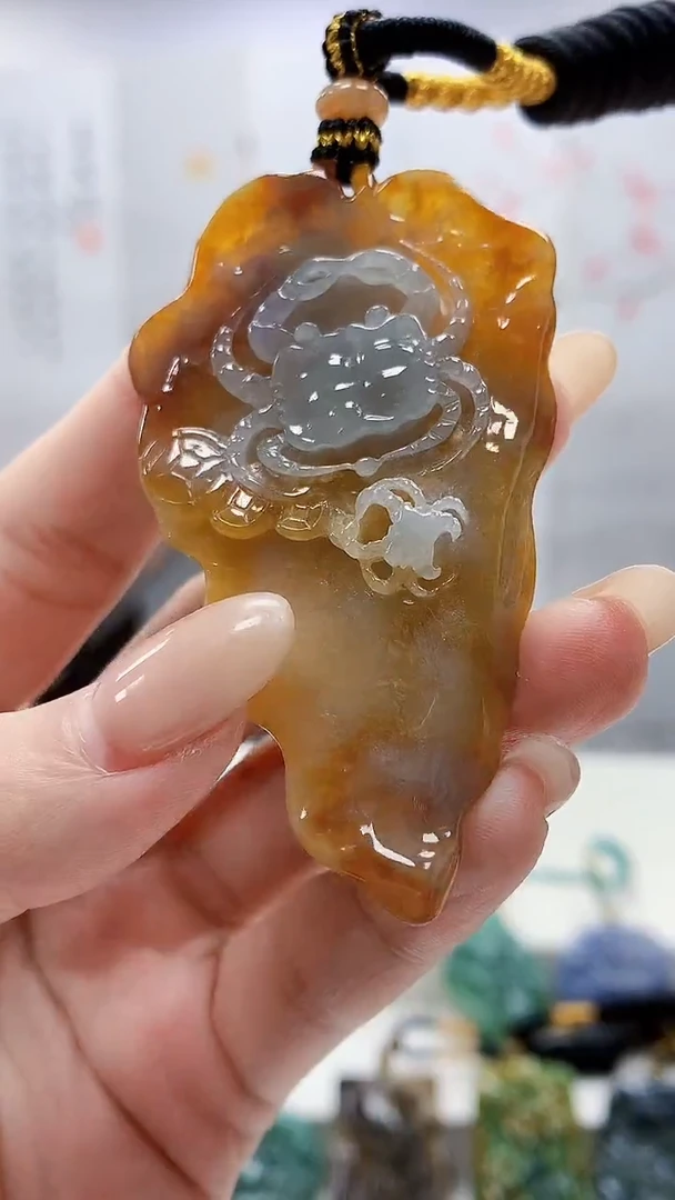 未镶嵌定制翡翠5060lr-毛货挂件197