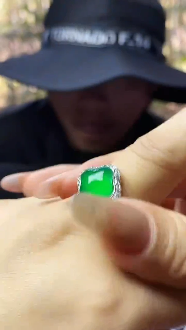 满色吊坠 所见即所得！！！