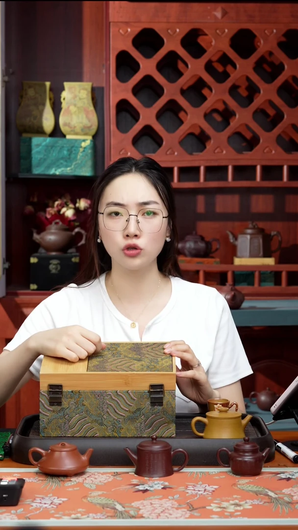 茶壶紫砂月光宝盒E002