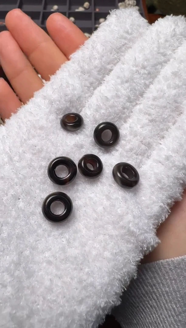 未镶嵌颈饰玛瑙/玉髓珠改卡环配饰（多样发其一）