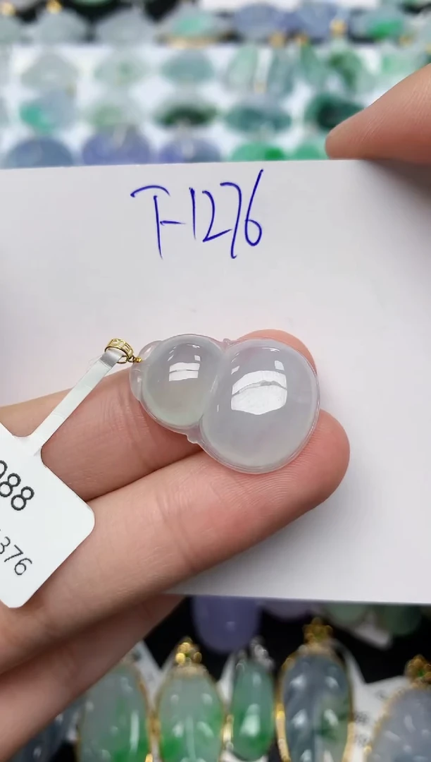 颈饰18K金镶嵌翡翠天然缅甸A货翡翠百元以上9元证书费自理