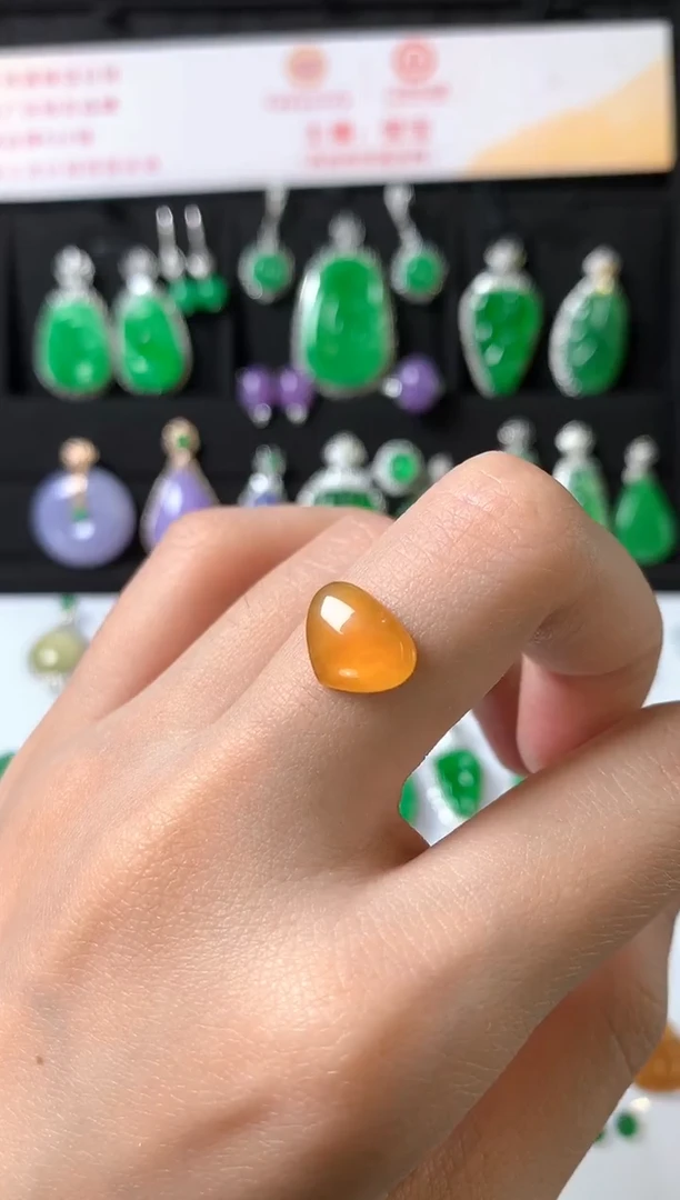 未镶嵌定制翡翠裸石（镶嵌定制）