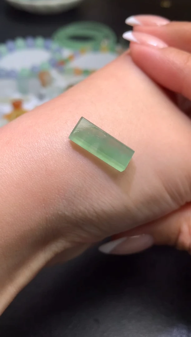 未镶嵌定制翡翠毛货 17-6.5-3.3