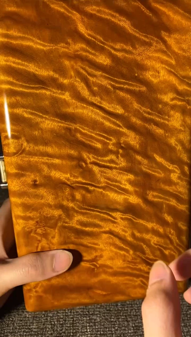 【闪购商品】金丝楠木艺金丝楠首饰盒F90