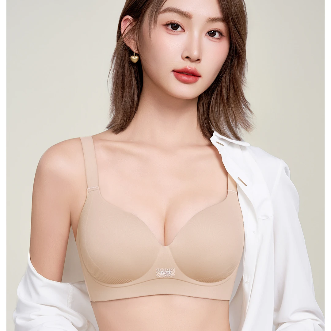 412#粉底液大胸显小无痕提拉款内衣