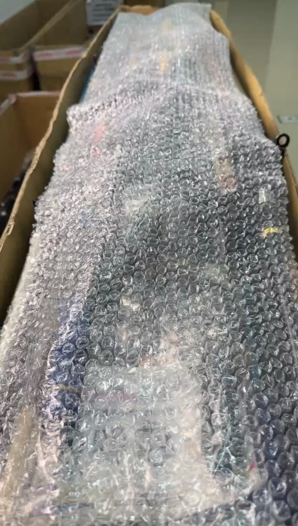 孤品微瑕， 以直播间为准  加 10元发顺丰
