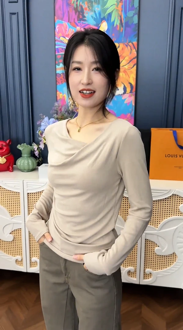 韩系气质长袖打底T恤女秋冬季2025新款荡领抽褶设计洋气百搭上衣