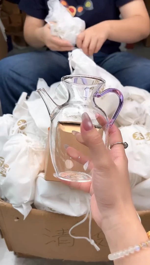 禾墨粉色壶浅紫色