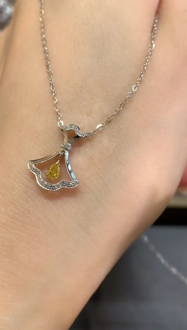 18K金镶嵌项链钻石a123456