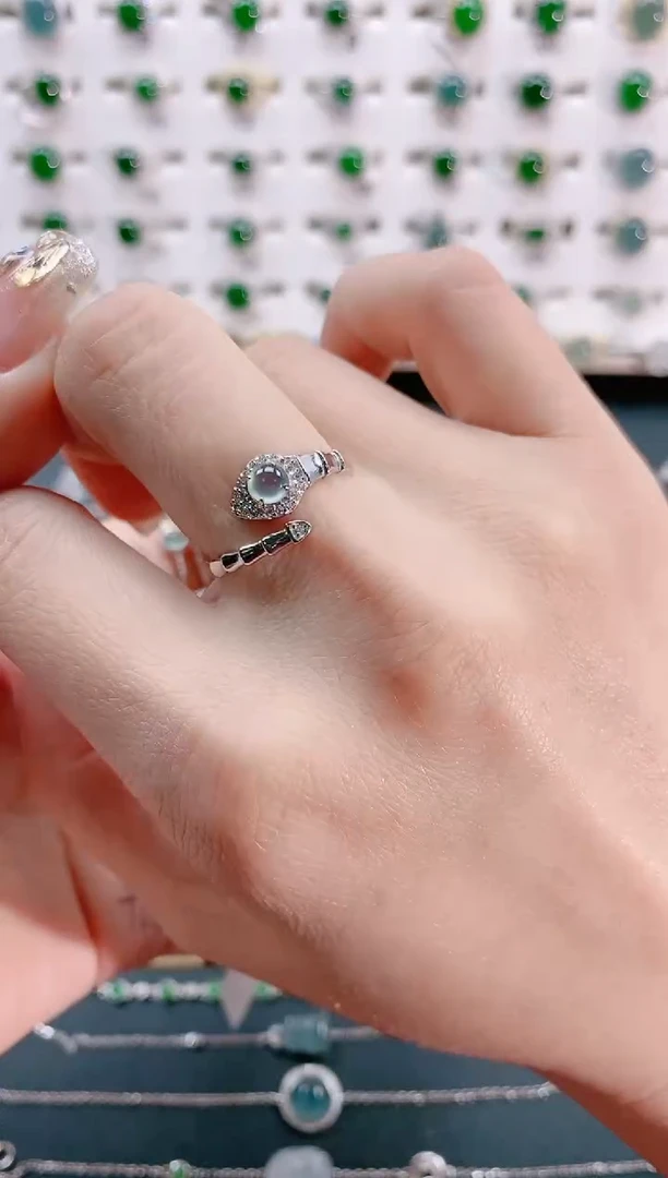 【闪购商品】翡翠戒指银S925镶嵌天然翡翠