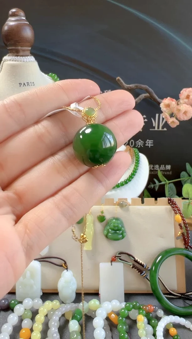 颈饰18K金镶嵌和田玉/支持复检/多样性发一cg