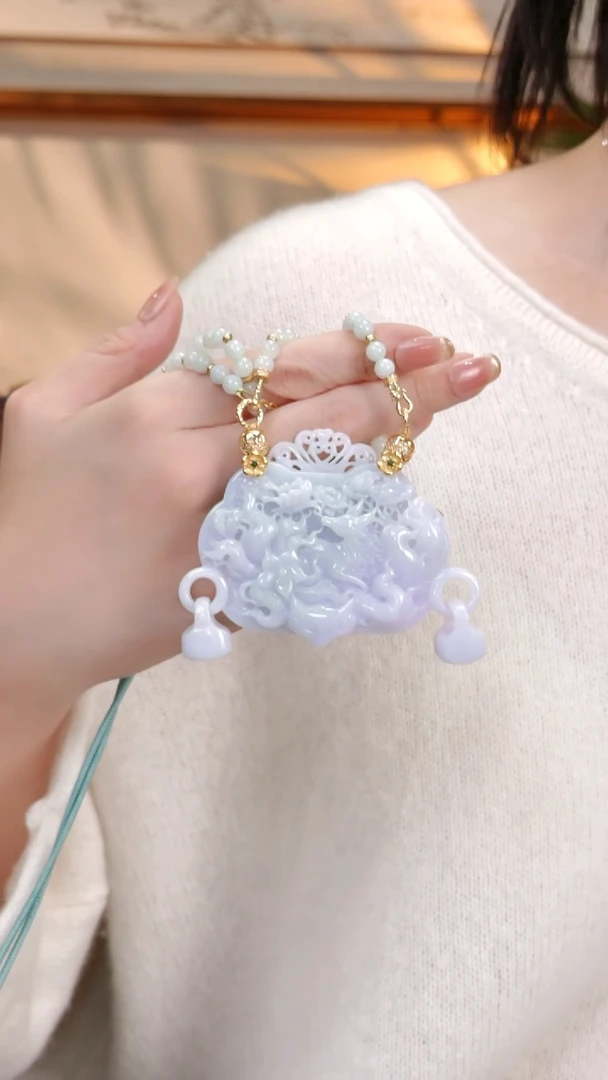 颈饰未镶嵌翡翠国风