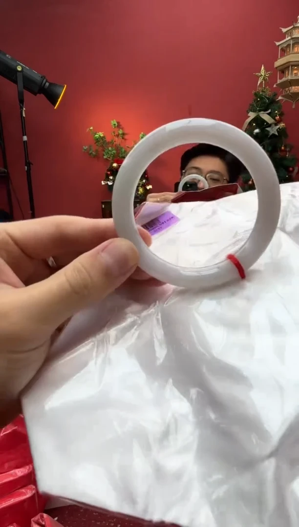 未镶嵌手镯（圆镯）翡翠翡翠手镯6