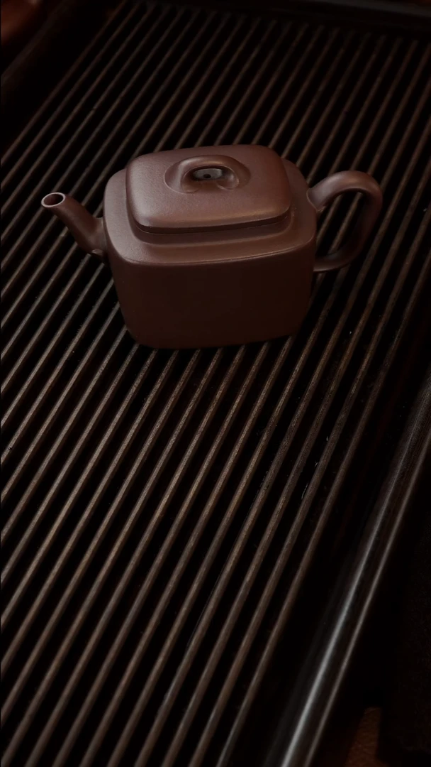 茶壶紫砂天****光半手精工紫泥四方如意