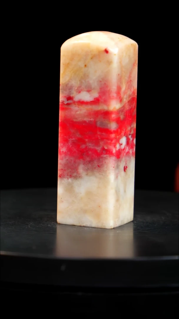 鸡血石白冻鸡血石