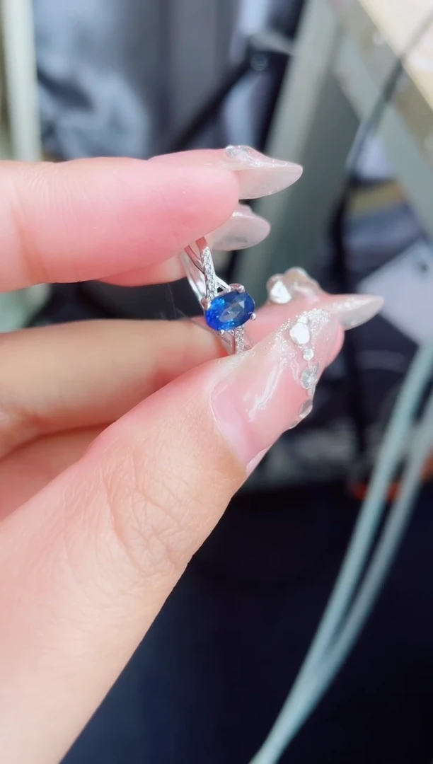 【闪购商品】蓝宝石戒指银S925镶嵌戒指
