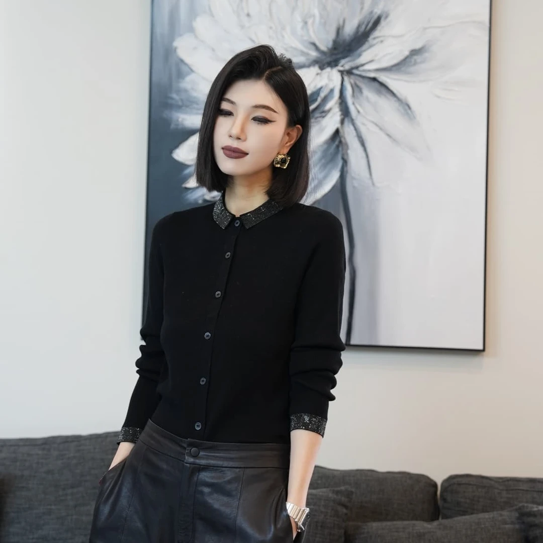 POPULARYW【山晚聆星】气质百搭单排扣细闪收腰纯色毛衣