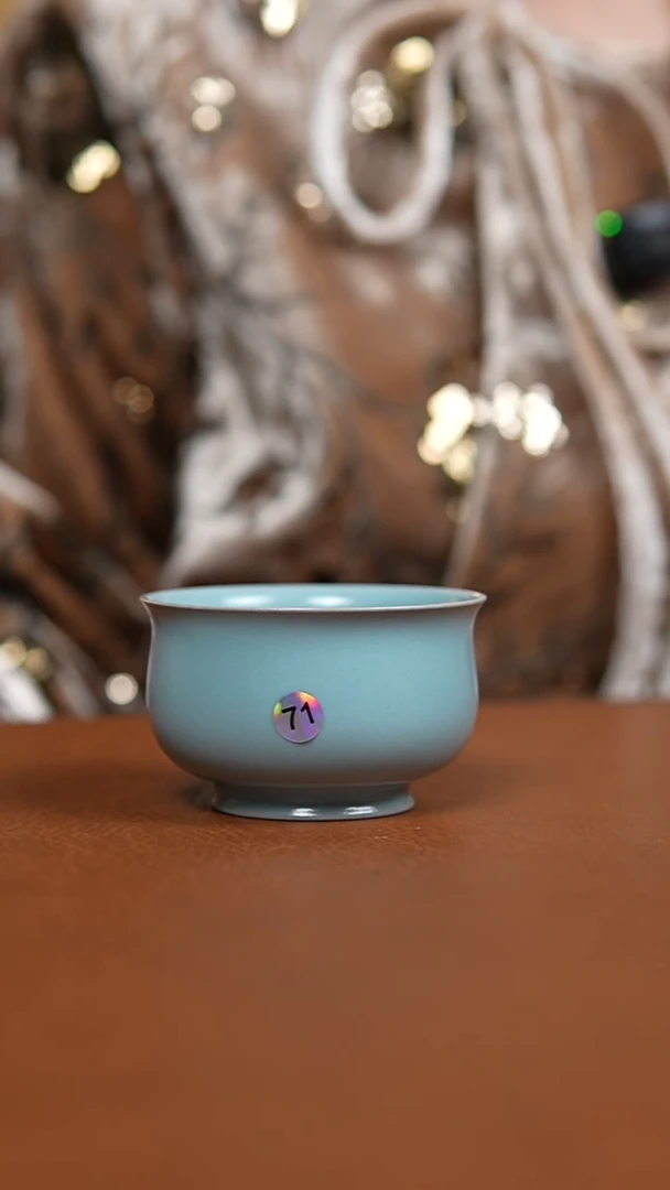 瓷片仿古天青小玉兰杯微瑕