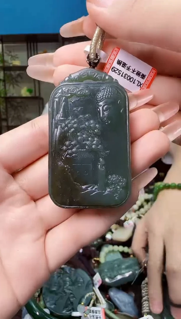 颈饰未镶嵌和田玉多样性发一