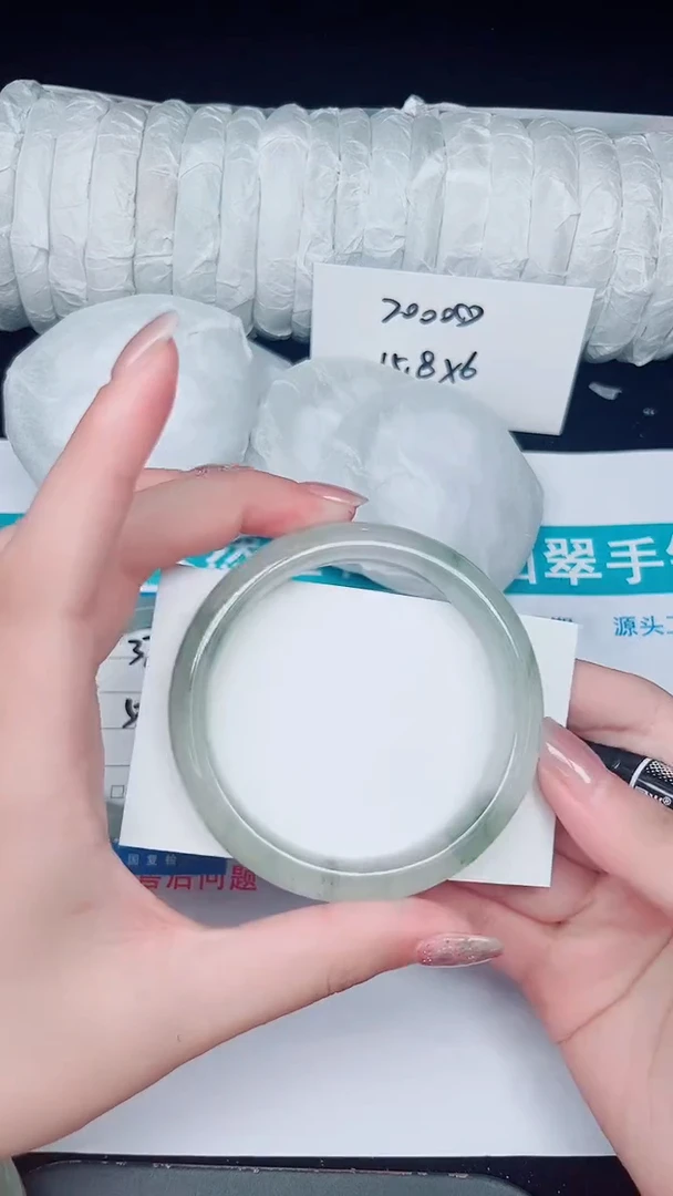 未镶嵌手镯石英质玉371-55/56