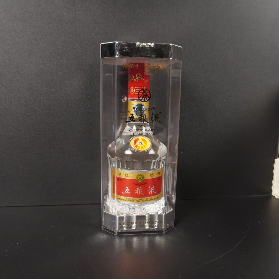 2011年39度五粮液.11