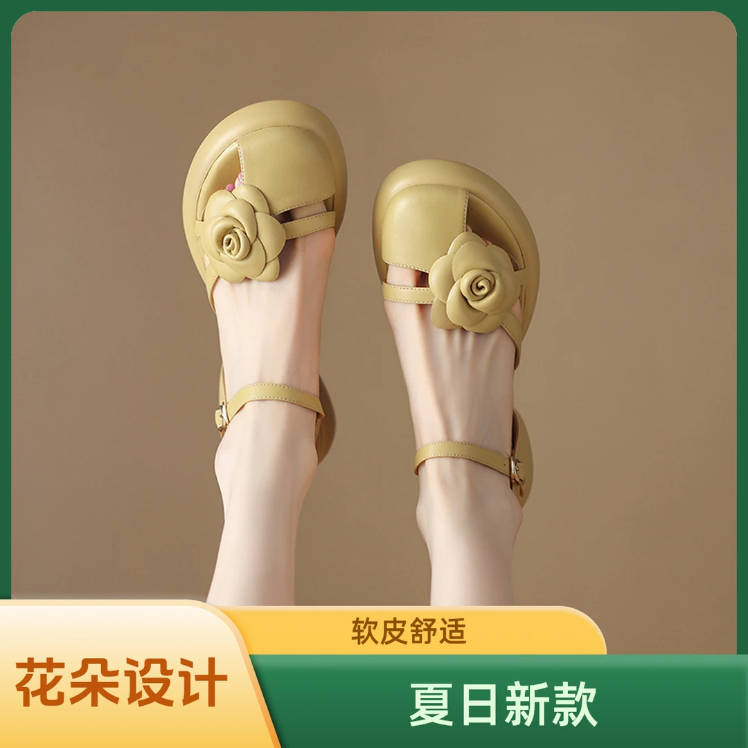 2025设计感~软皮圆头花朵包头凉鞋女夏新款时尚舒适厚底粗跟鞋