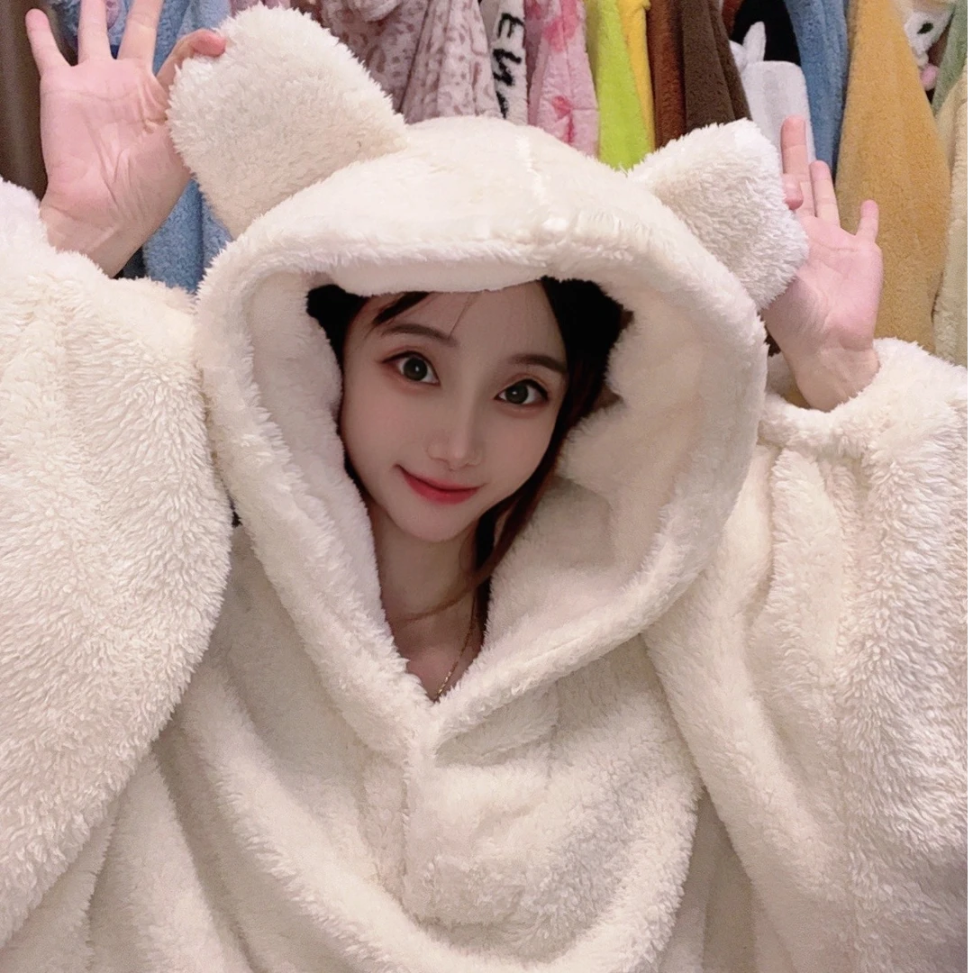 吉吉家居服睡衣雪糕白女秋冬加厚珊瑚绒豹纹宽松大码加长款睡袍裙