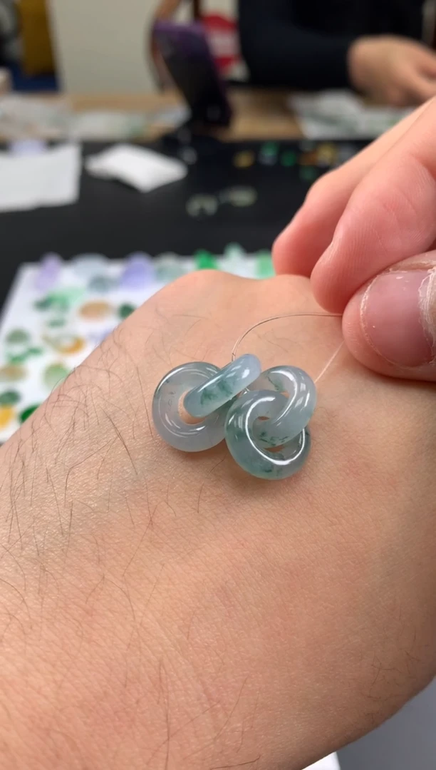 【闪购商品】定制翡翠未镶嵌翡翠