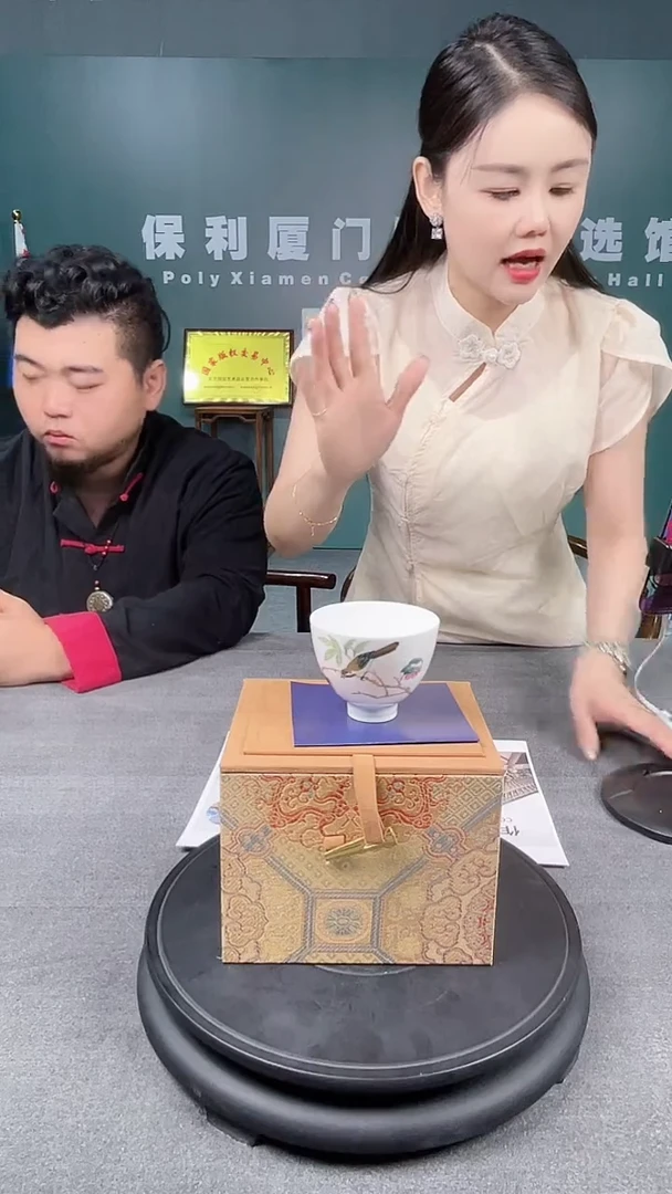 摆件精品陶瓷青花摆件3