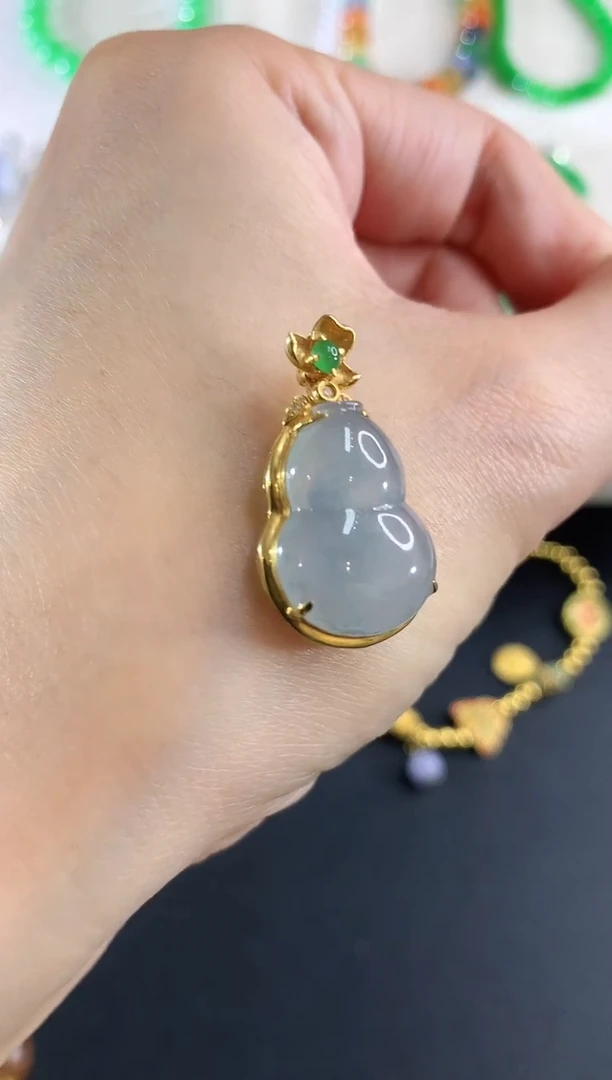 吊坠(不含链)18K金镶嵌翡翠17|