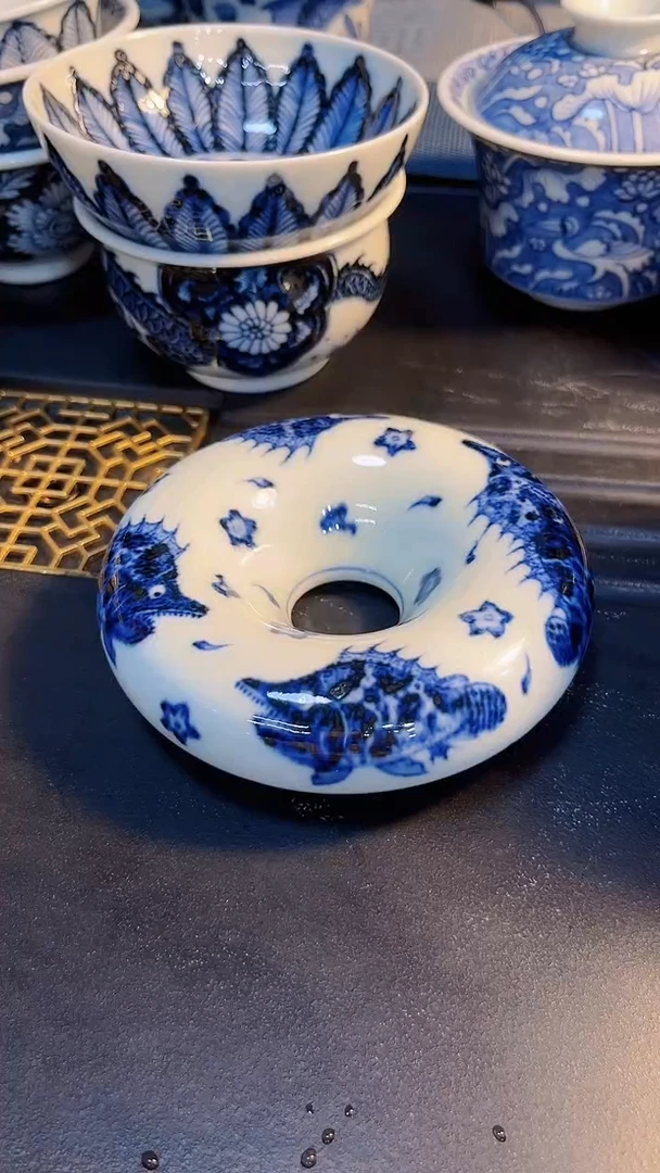 東*直播间福利甜甜圈鳜鱼元青花