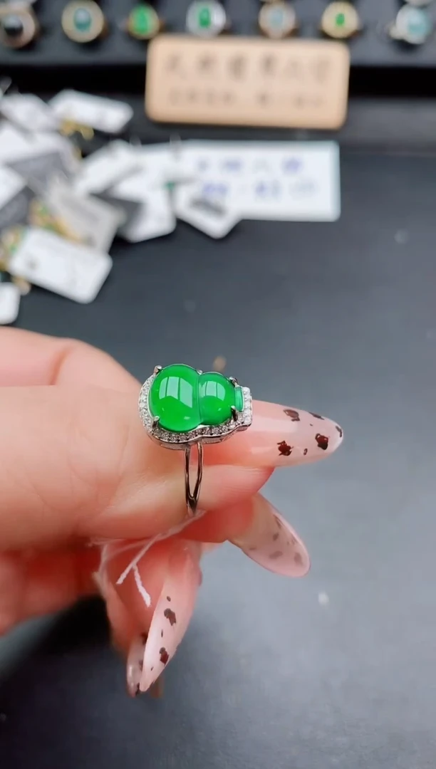 银S925镶嵌戒指翡翠1