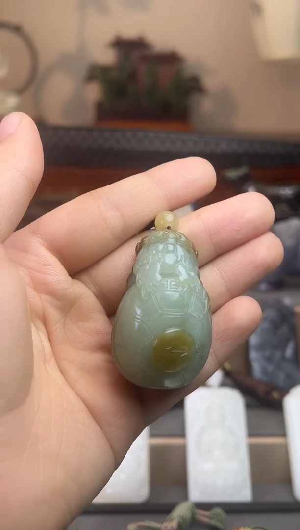 【闪购商品】和田玉把件未镶嵌吊坠