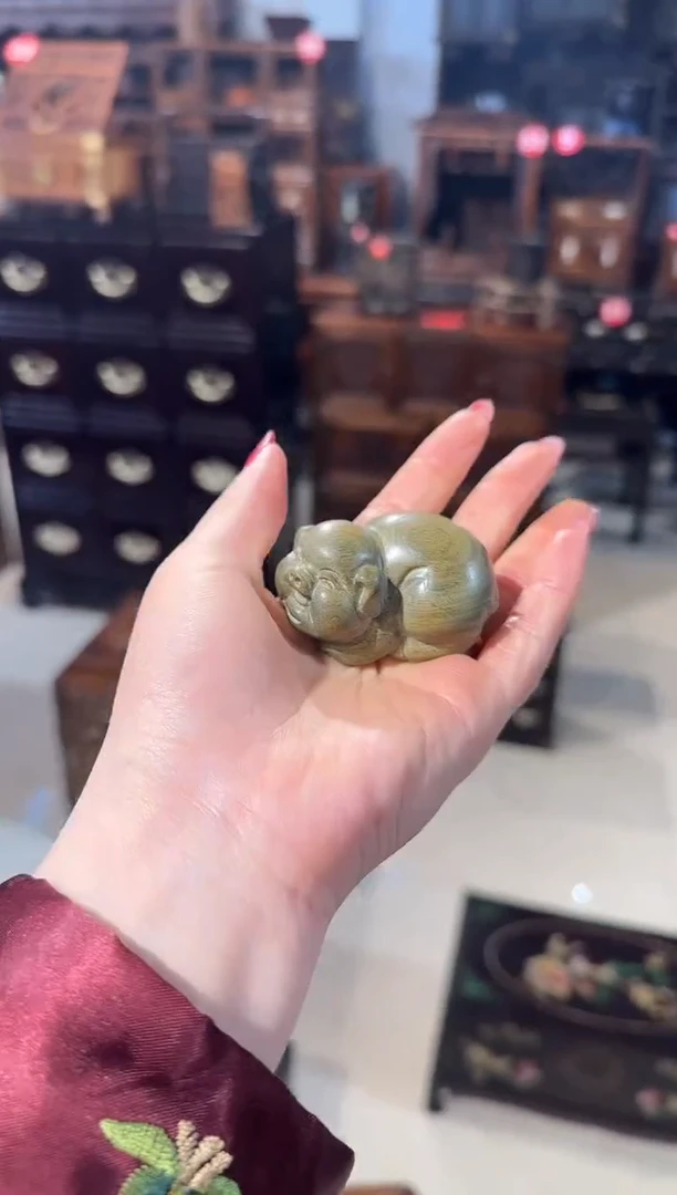 【闪购商品】木木艺绿檀福猪35.88888