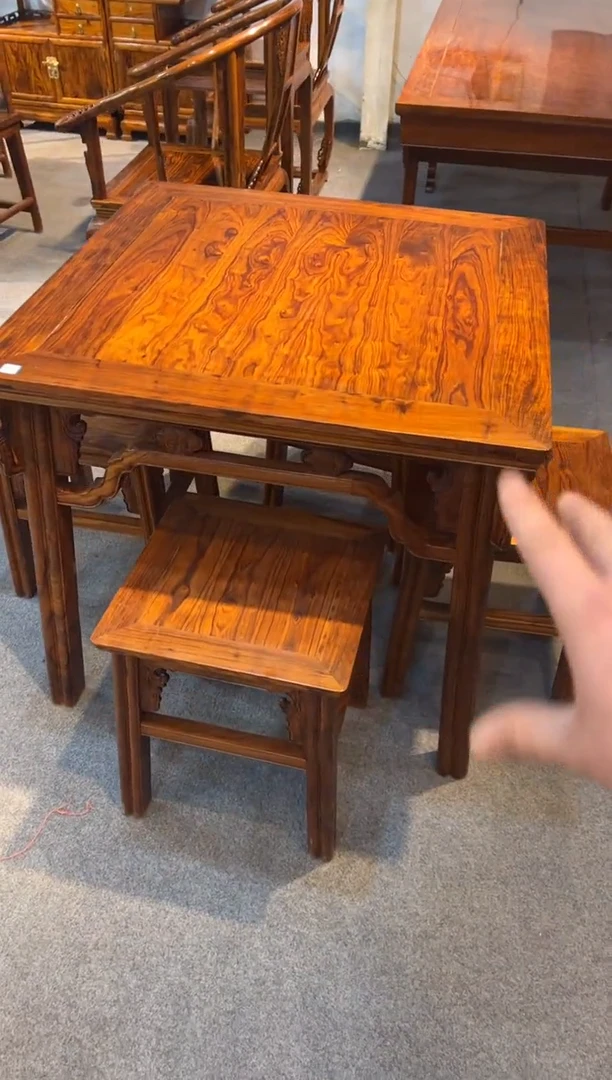 【闪购商品】花梨木类木雕方桌五件