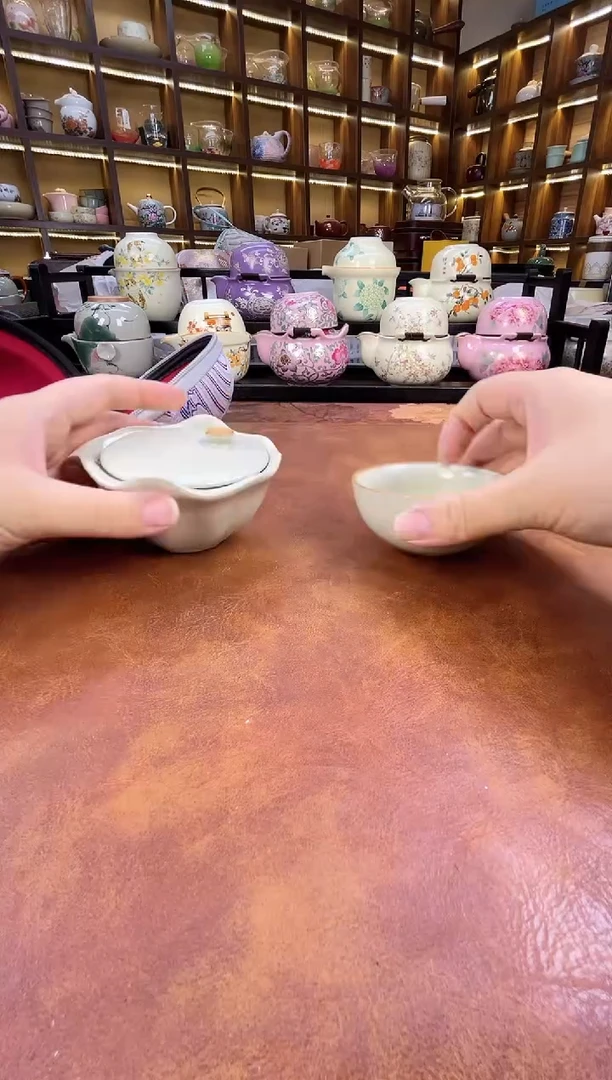 瓷片....................