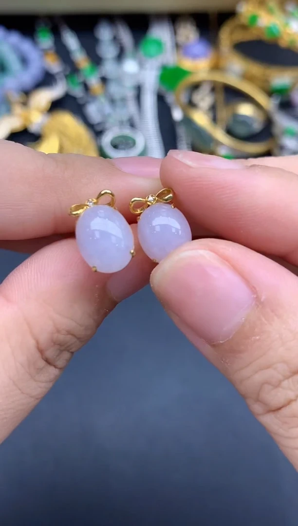 18K金镶嵌翡翠耳饰91-春日珠宝