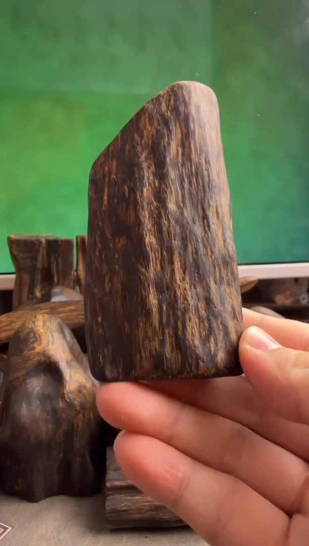 沉香手把件海南虎斑多样性发一